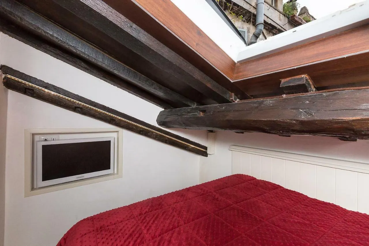Apartment Pantheon Romantic Loft