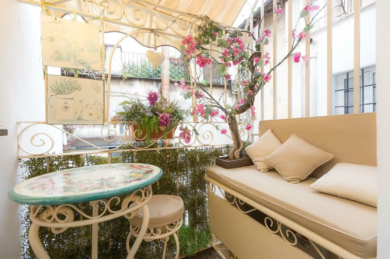 Apartment Pantheon Romantic Loft